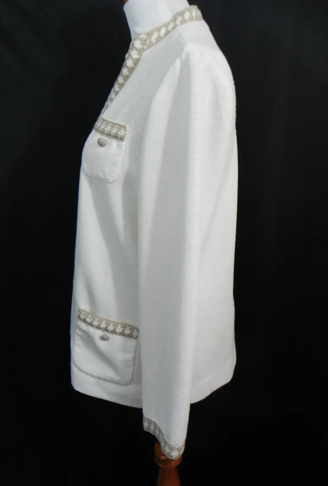 1980s MONTGOMERY WARDS Winter White Polyester Leisure Pants Suit sz 15/16 ( L )