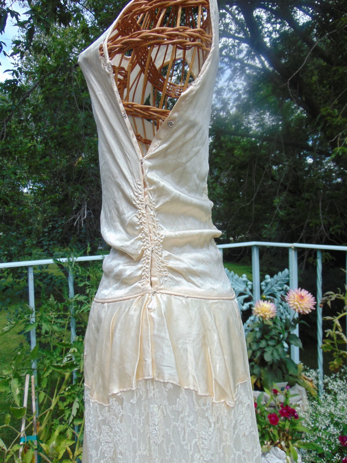 1920s Champagne Satin & Lace Robe de Style Wedding Dress AS IS