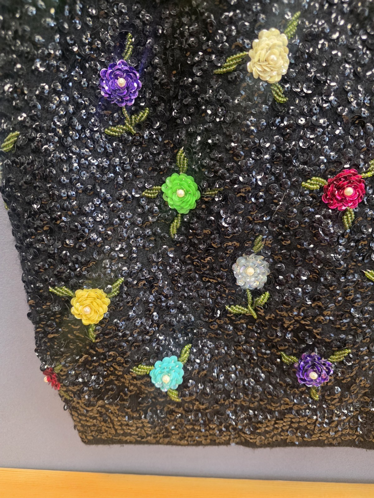 Hovland-Swanson 1960s Beaded Blouse Sequins Flowers RARE Sz 38 Mod Wool & Angora