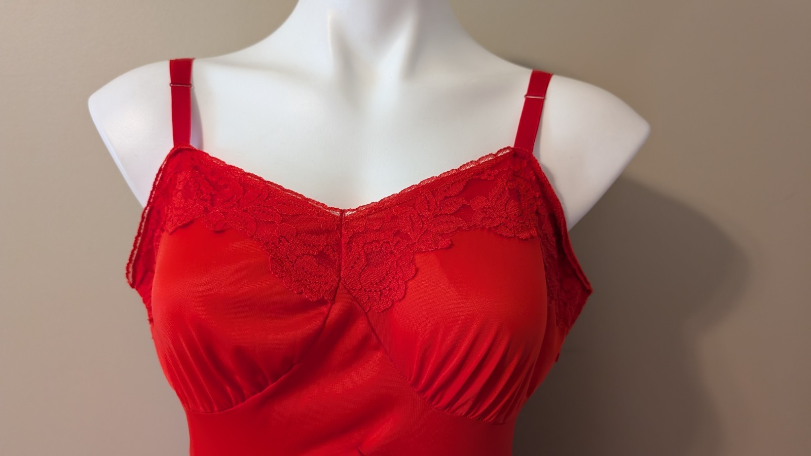 Vtg Nancy King RED Nylon/Lace Full Slip/Dress Privacy Panel Adj Straps Size 36