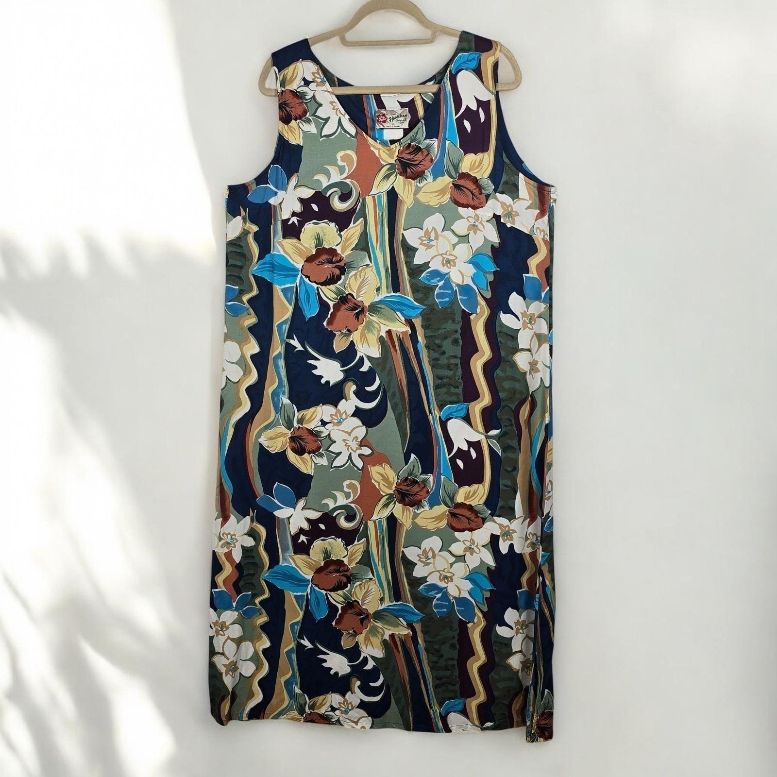 Vintage Hilo Hattie Hawaiian Originals Sleeveless Dress Woman XL Floral Print