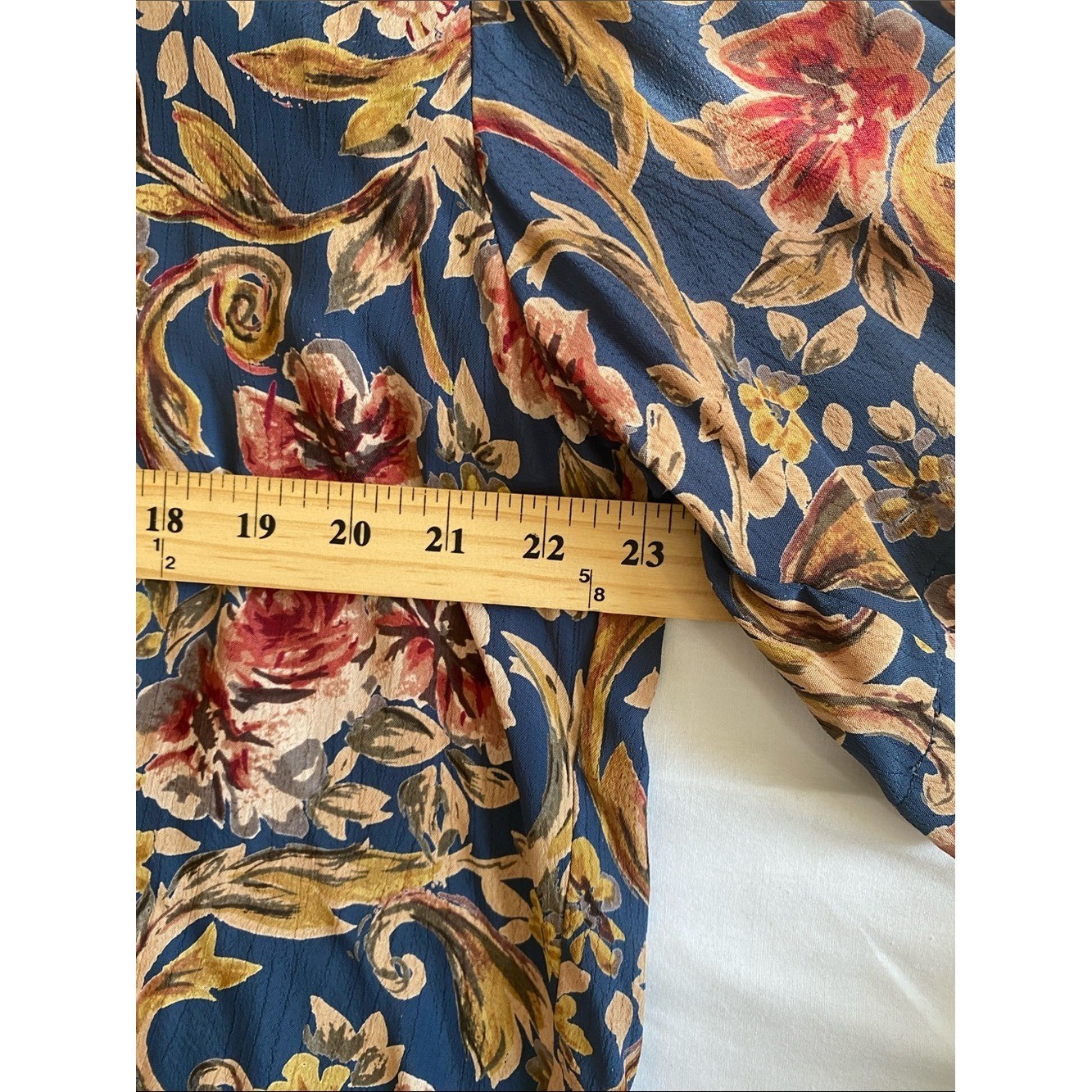 jonathan martin Sophisticates Navy Floral Button-Down Short Sleeve Blouse Vtg