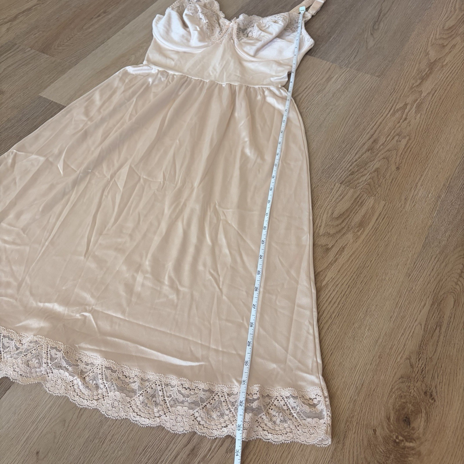 Vintage Vassarette Full Slip With Underwire Bra Nightgown Size 36 D Lace Cream