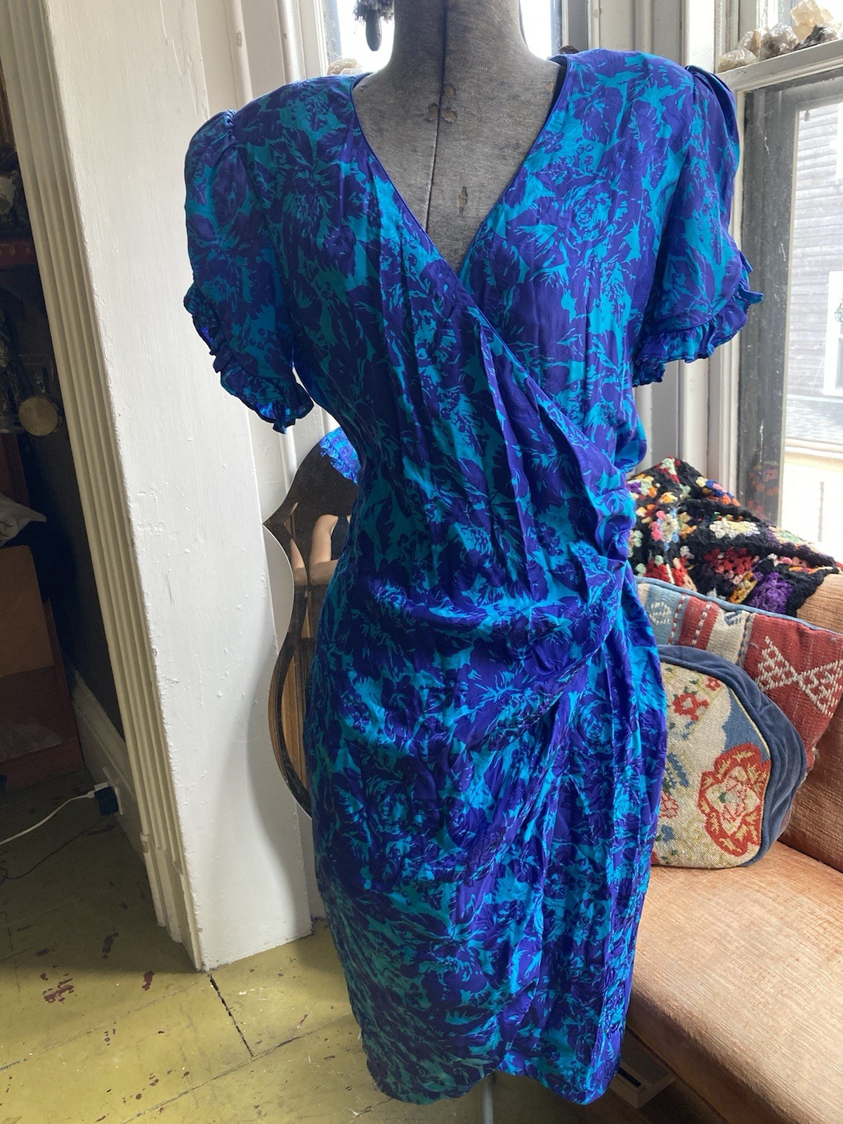 Vintage 80s Flora Kung 100% Silk Floral Puff Shoulder Midi Wrap Dress Turquoise