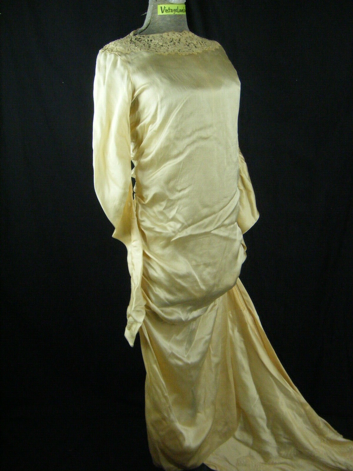 Antique 1920s Ivory Lace Silk Flapper Wedding Dress & Beaded Veil-Bust 36/2XS