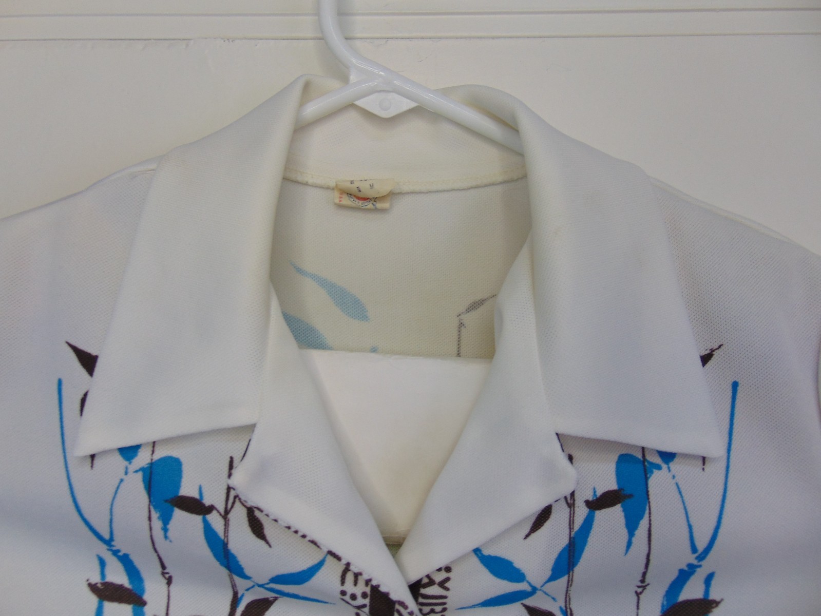 Bamboo Patterned Vintage 1970s Polyester Blouse Womens Button up Made in USA