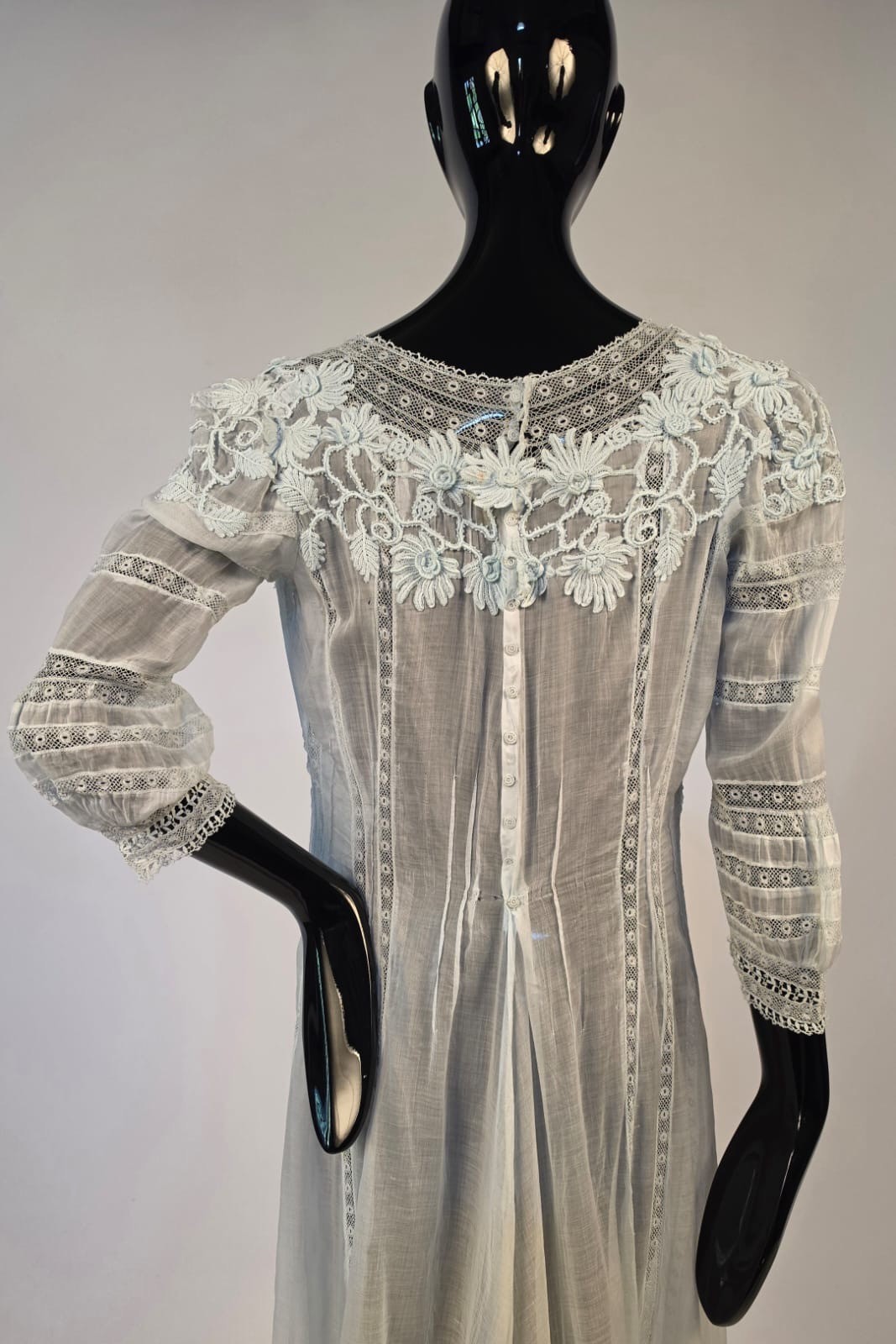 ROMANTIC EDWARDIAN ICE BLUE COTTON DRESS W APPLIED LACE + RUFFLE BOTTOM