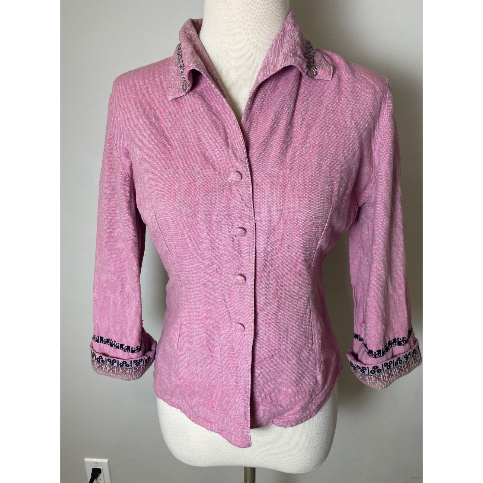 Vintage 1940s Pink Woven Blouse Embroidered Trim Tailored Button Up Top