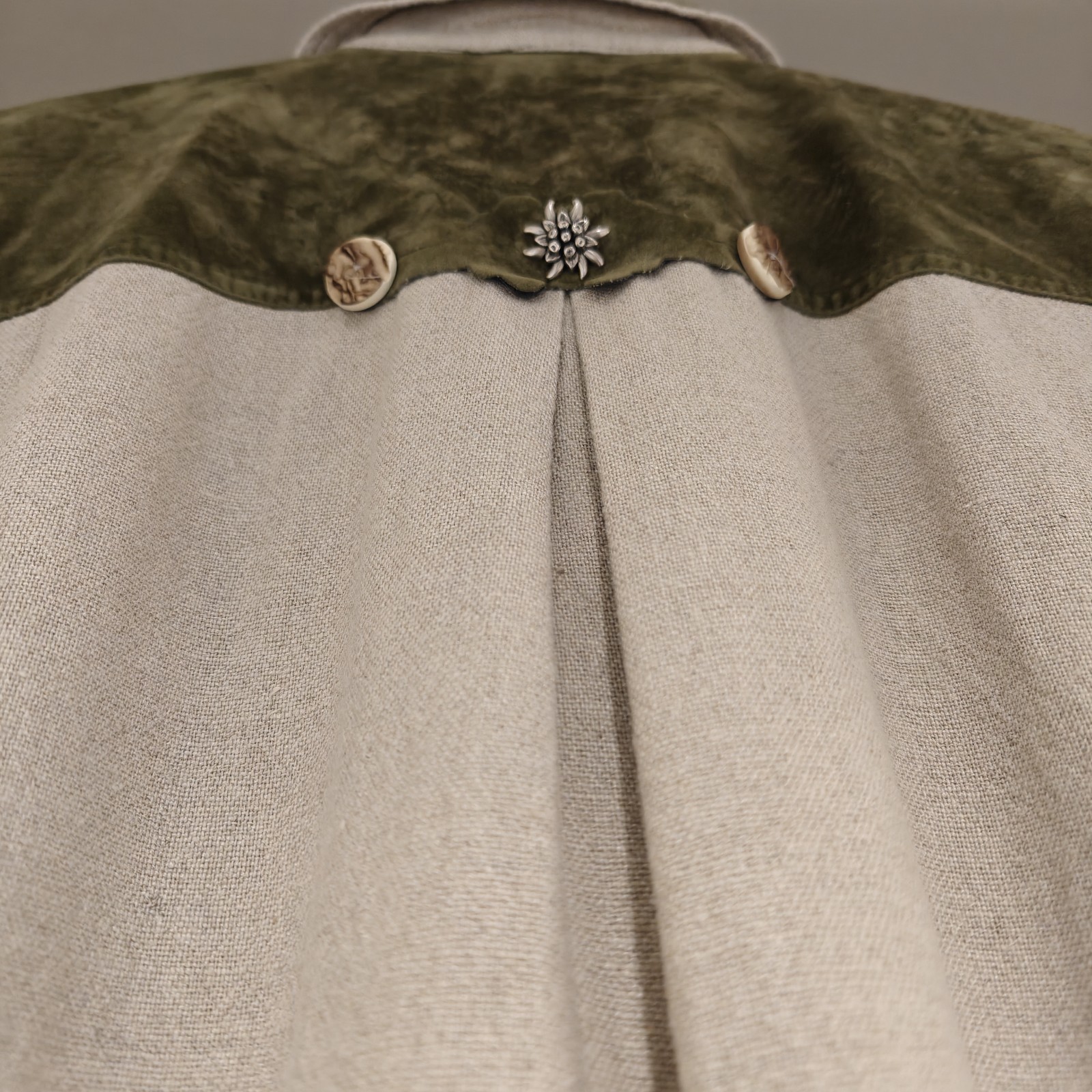 Your Sixth Sense C&A Linen Blend Blouse Vintage Beige Khaki Velvet Trim UK 16