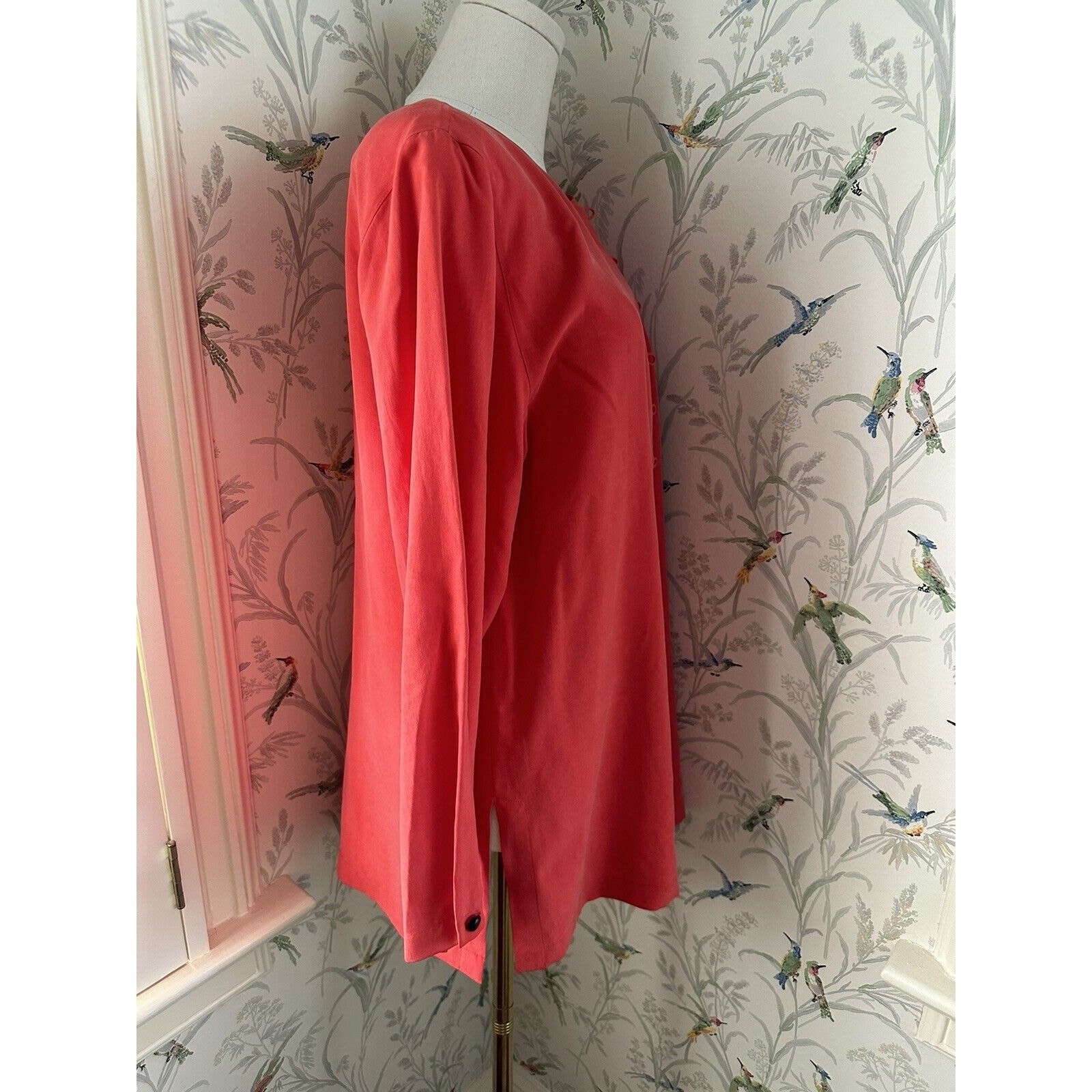 Rafaella Vintage 100% Silk Coral Button Up Long Sleeve Shirt jacket Size Small