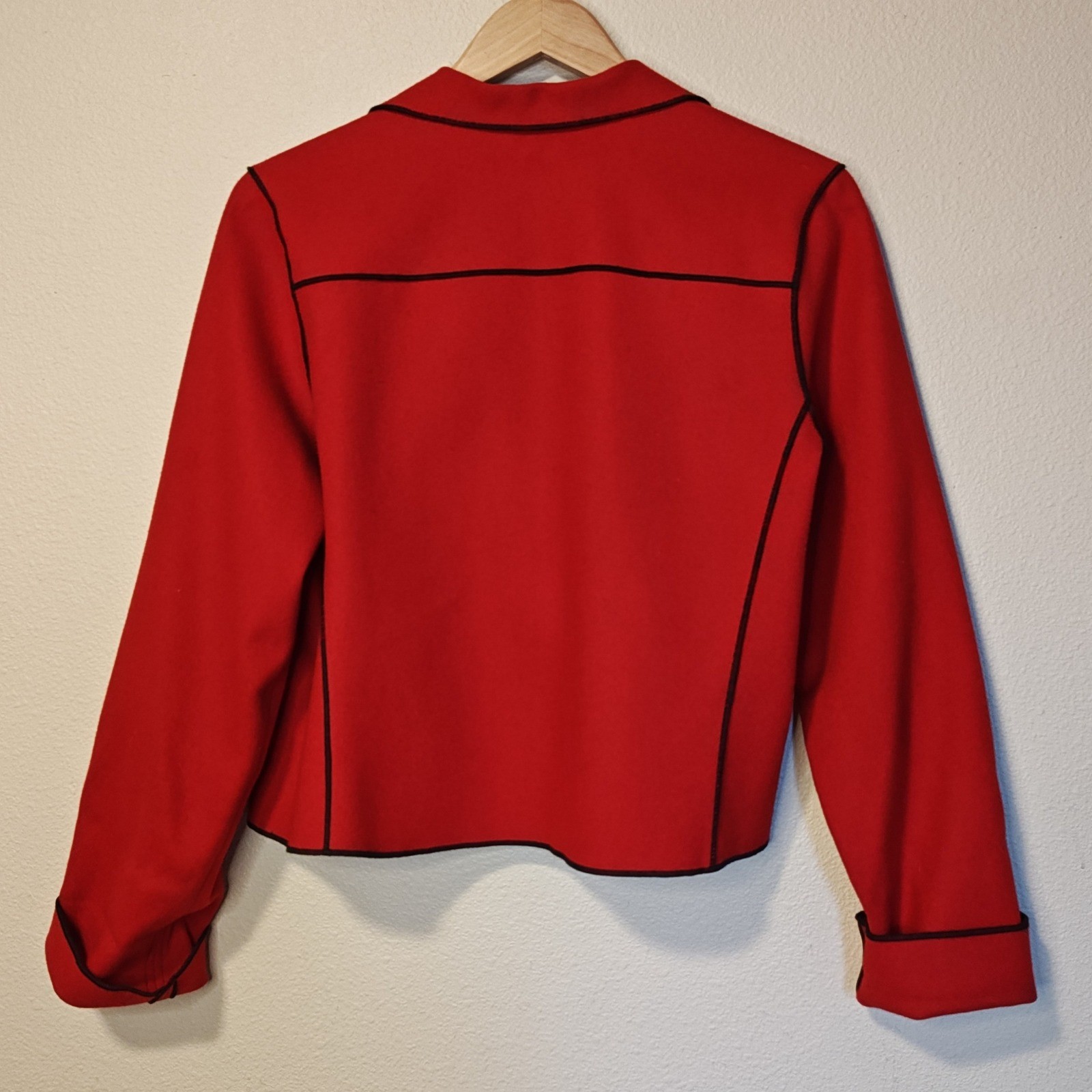 Beppa Boiled Wool Jacket Womens Small Red Floral Embroidered Art to Wear Piping