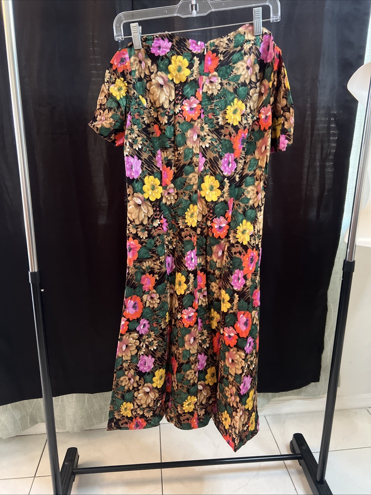 Vintage Women’s Elègance Floral Dress No Size See Description