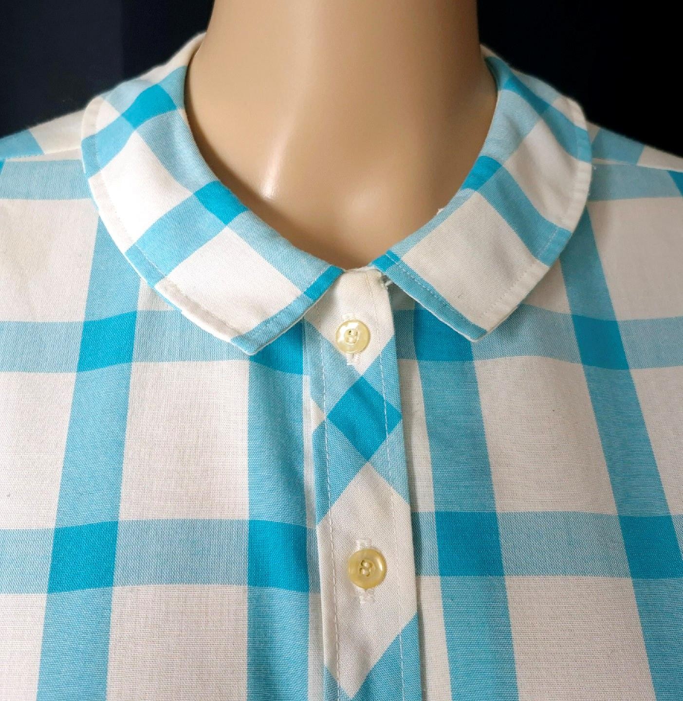 BLUE & WHITE WINDOWPANE 1960s Vintage Shift HOUSE DRESS – 40 inch waist