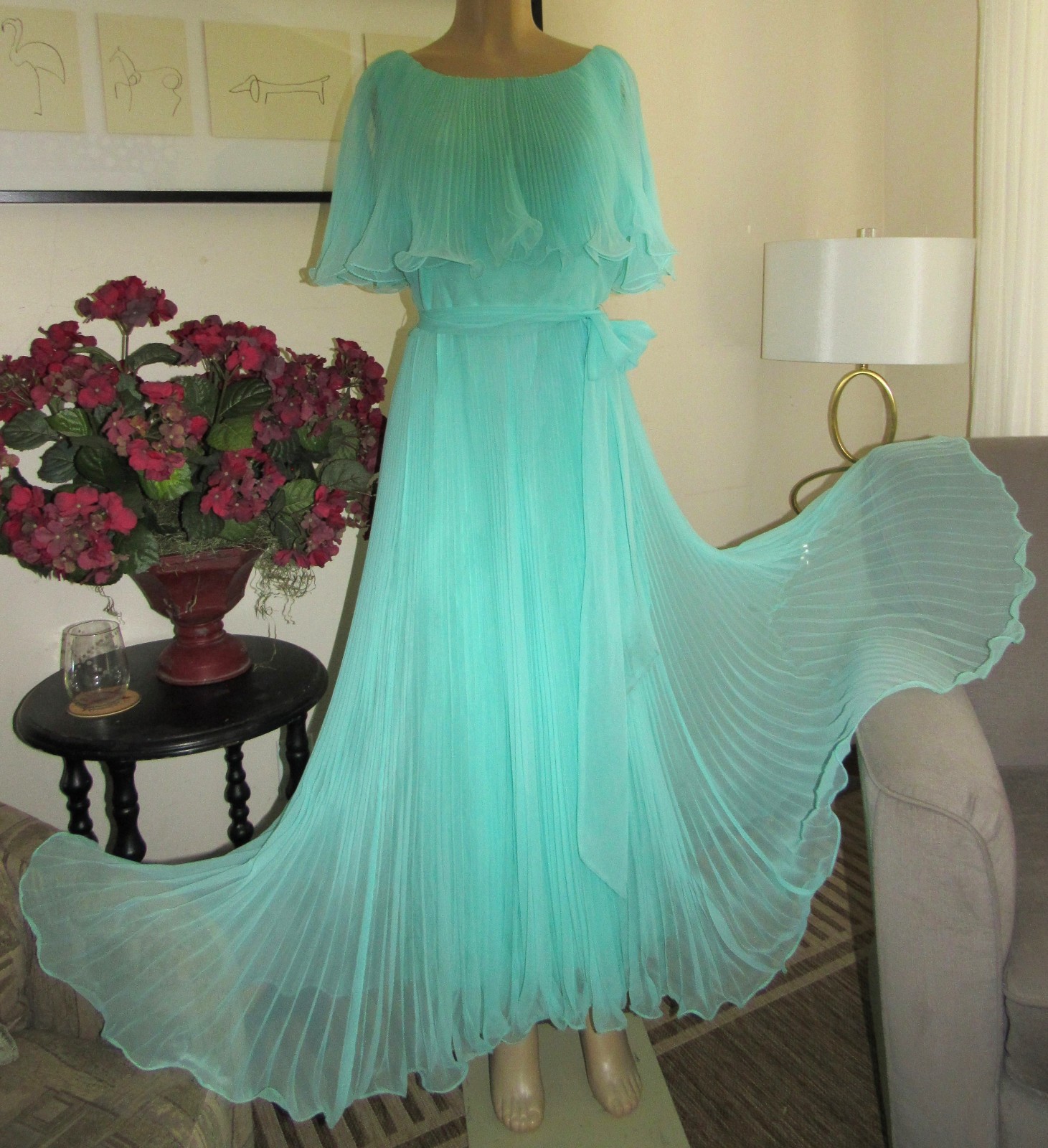 Vtg Miss Elliette Pleated Chiffon Maxi Dress Aqua Blue Capelet Bust to 40&Prime; USA