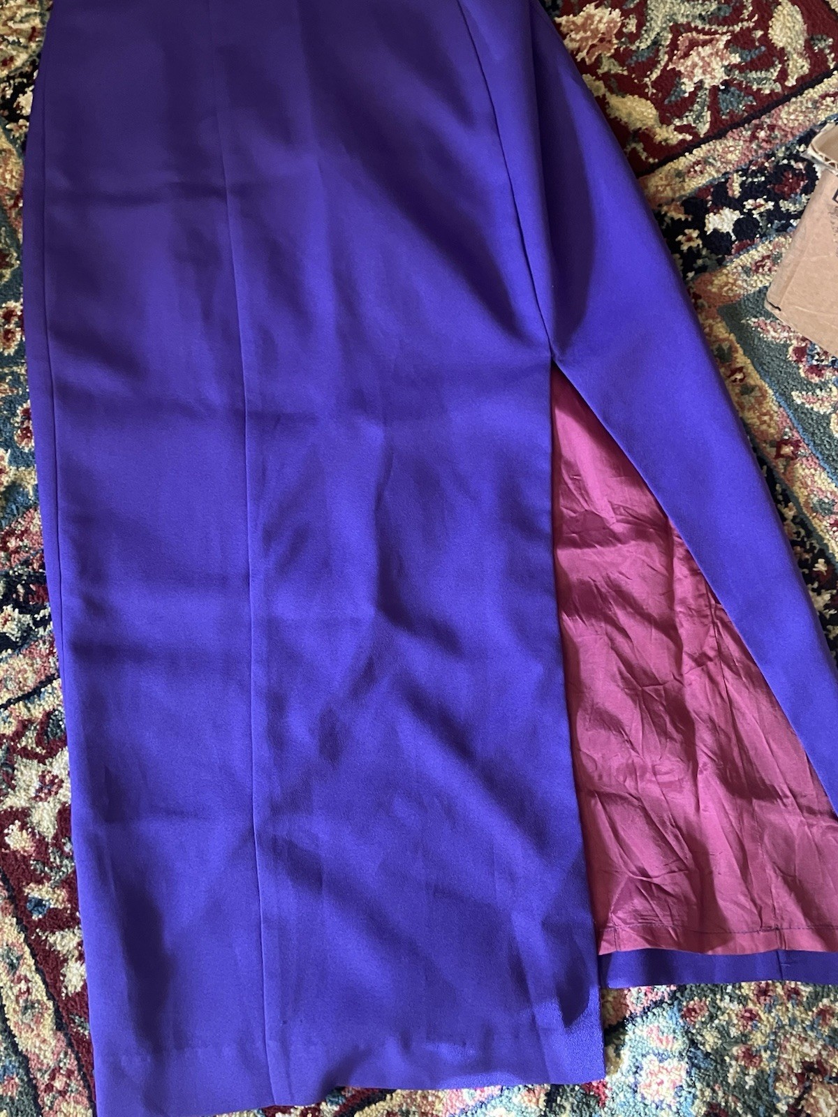 vintage HW collections 80’s-inspired deep purple dress