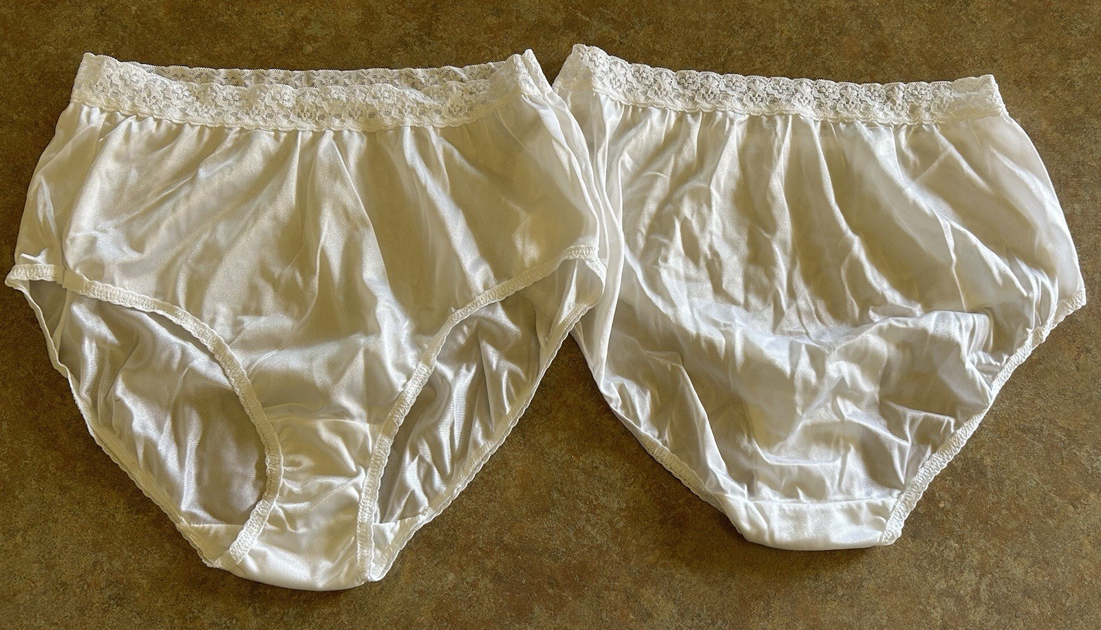 NWOT VTG 2 Pair Fruit Of the Loom Nylon Lace Top Cotton Gusset Brief Panties 7