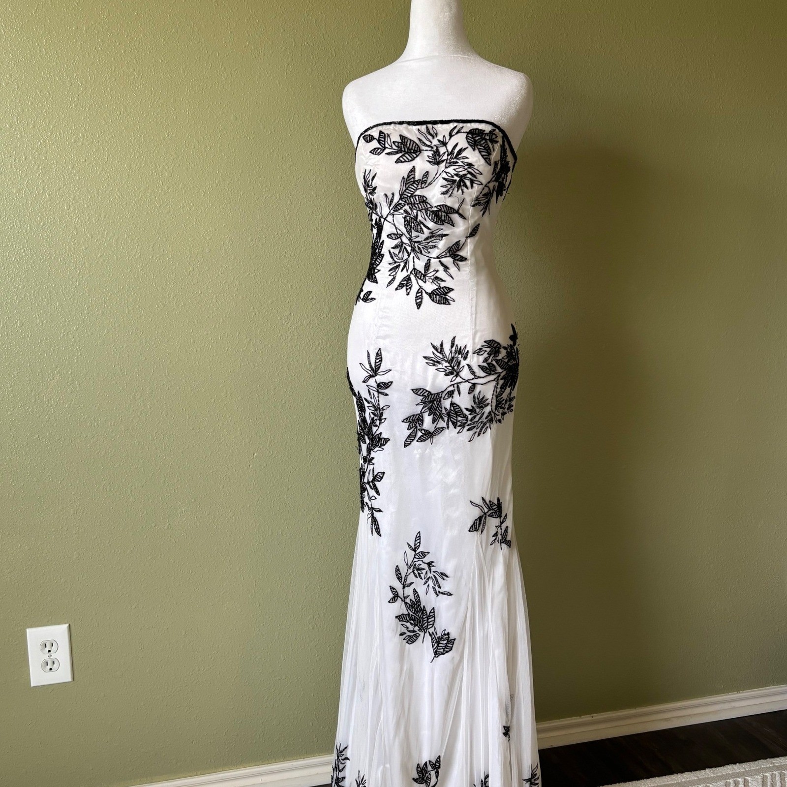 Vintage 90s Beaded Formal Mermaid Evening Gown