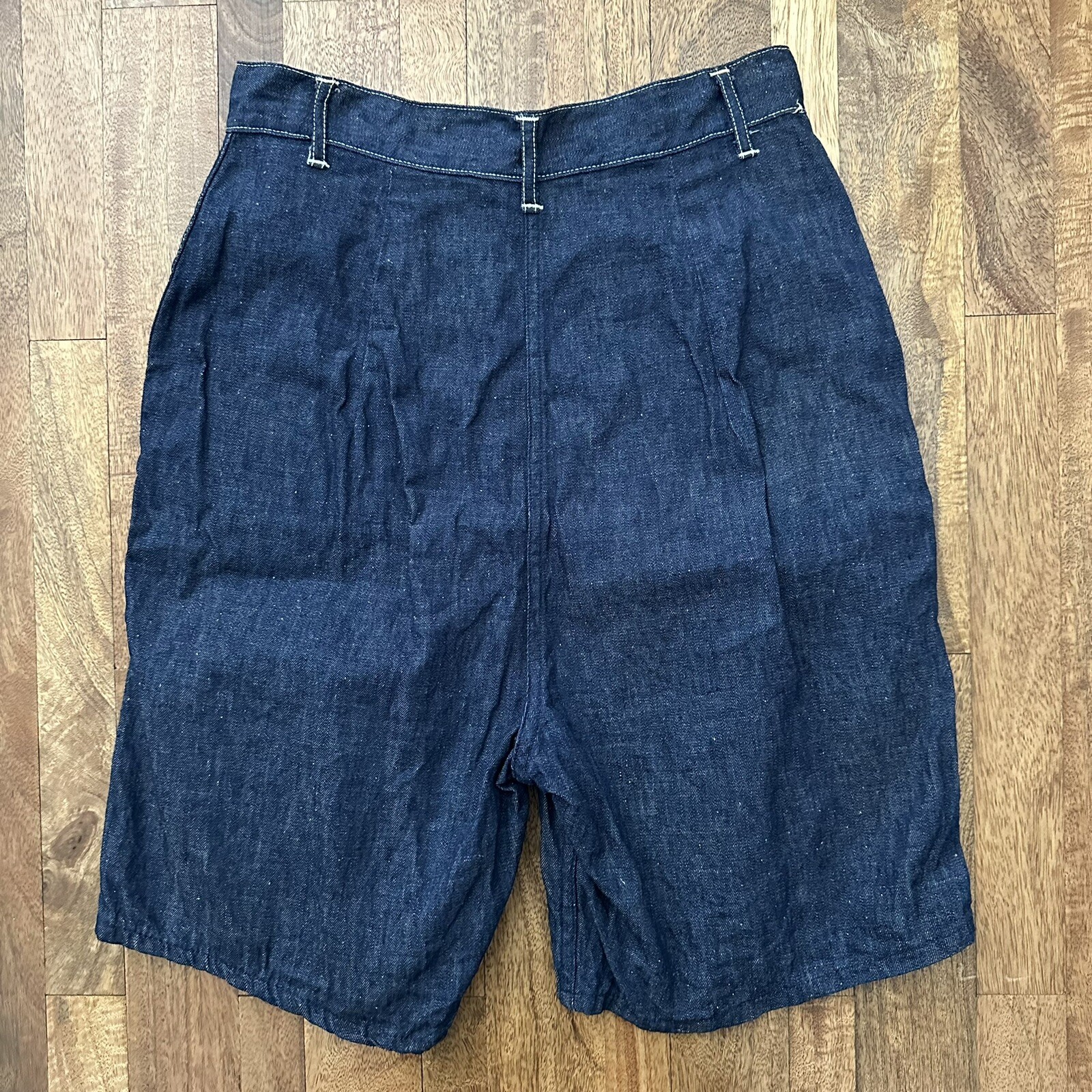 Vintage 1950s High Waisted Side Zip Denim Shorts Size 28