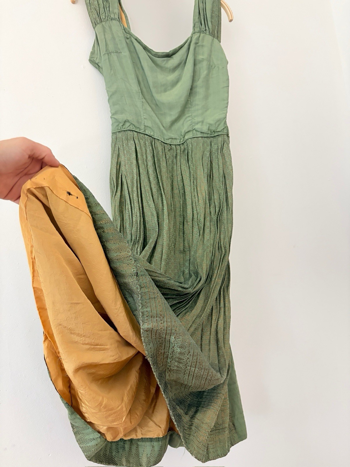 40s 50s Couture/Custom Made Gold Lamé Cocktail Dress Boning Old Hollywood XS