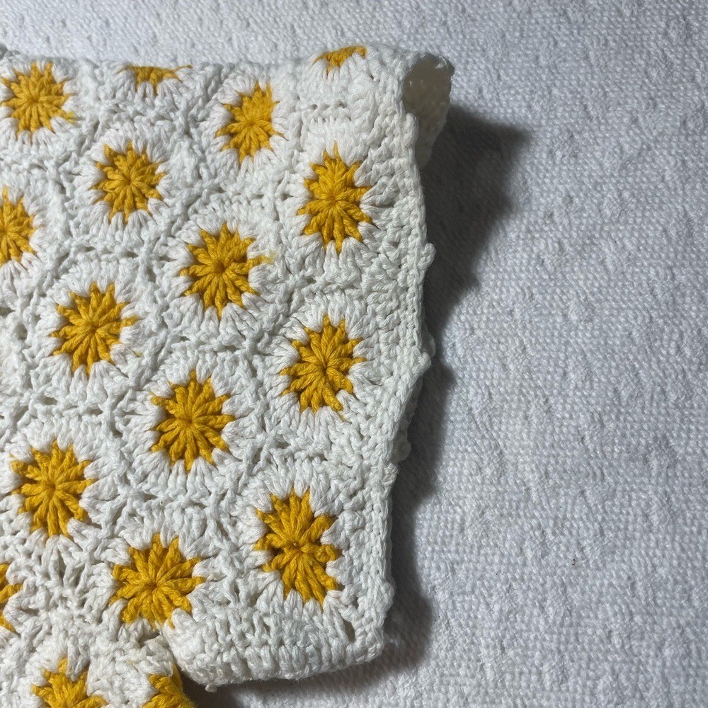 Tory Burch Medium poloYellow Starburst Knit/ crochet cotton feminine granny core