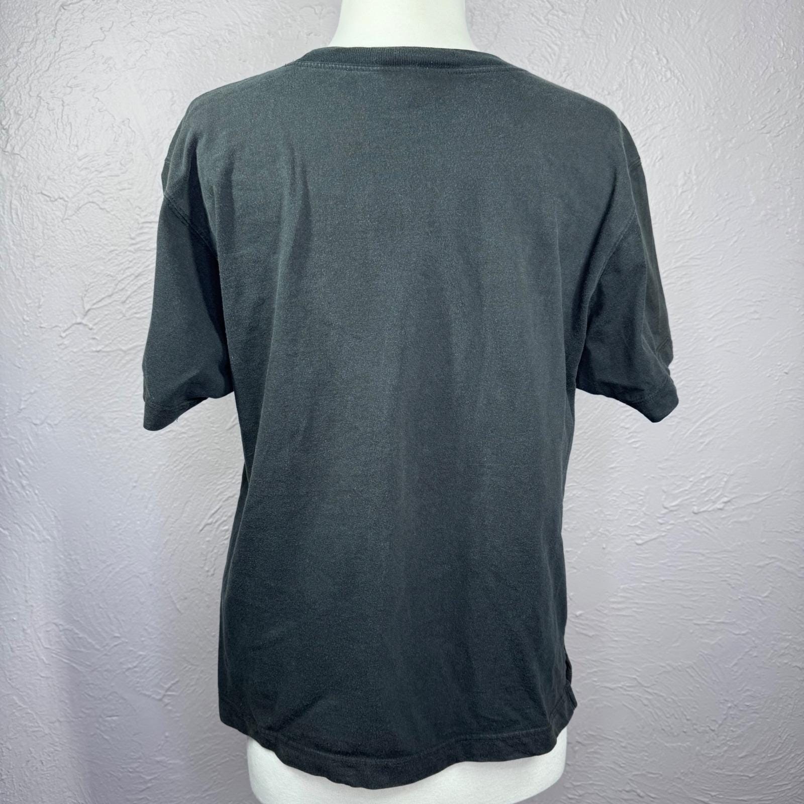 Vintage 90&rsquo;s Medium Single Stitch Black faded Liz Sport Embroidered crest tshirt