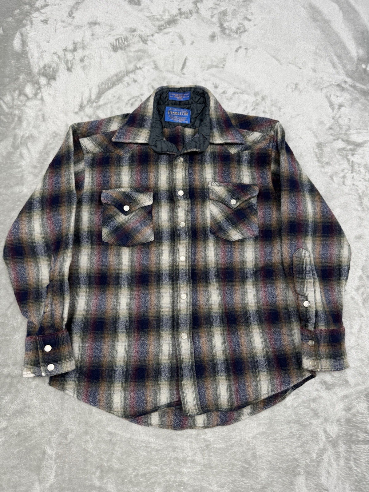 Vintage Pendleton Board Shirt Womens Medium Pearl Snap 100% Wool Western 90s