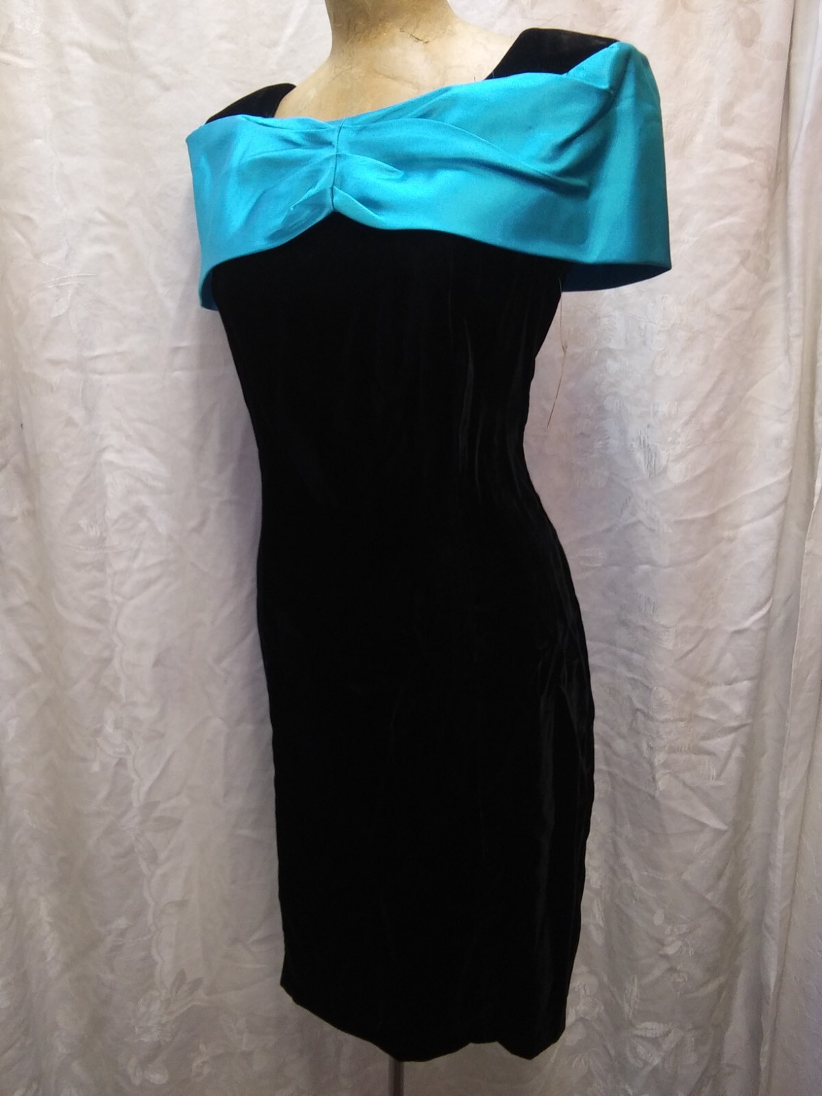 1980&rsquo;s Black Rayon Velvet Teal Satin Acetate Cocktail Dress BY CHOICE Size M NWT