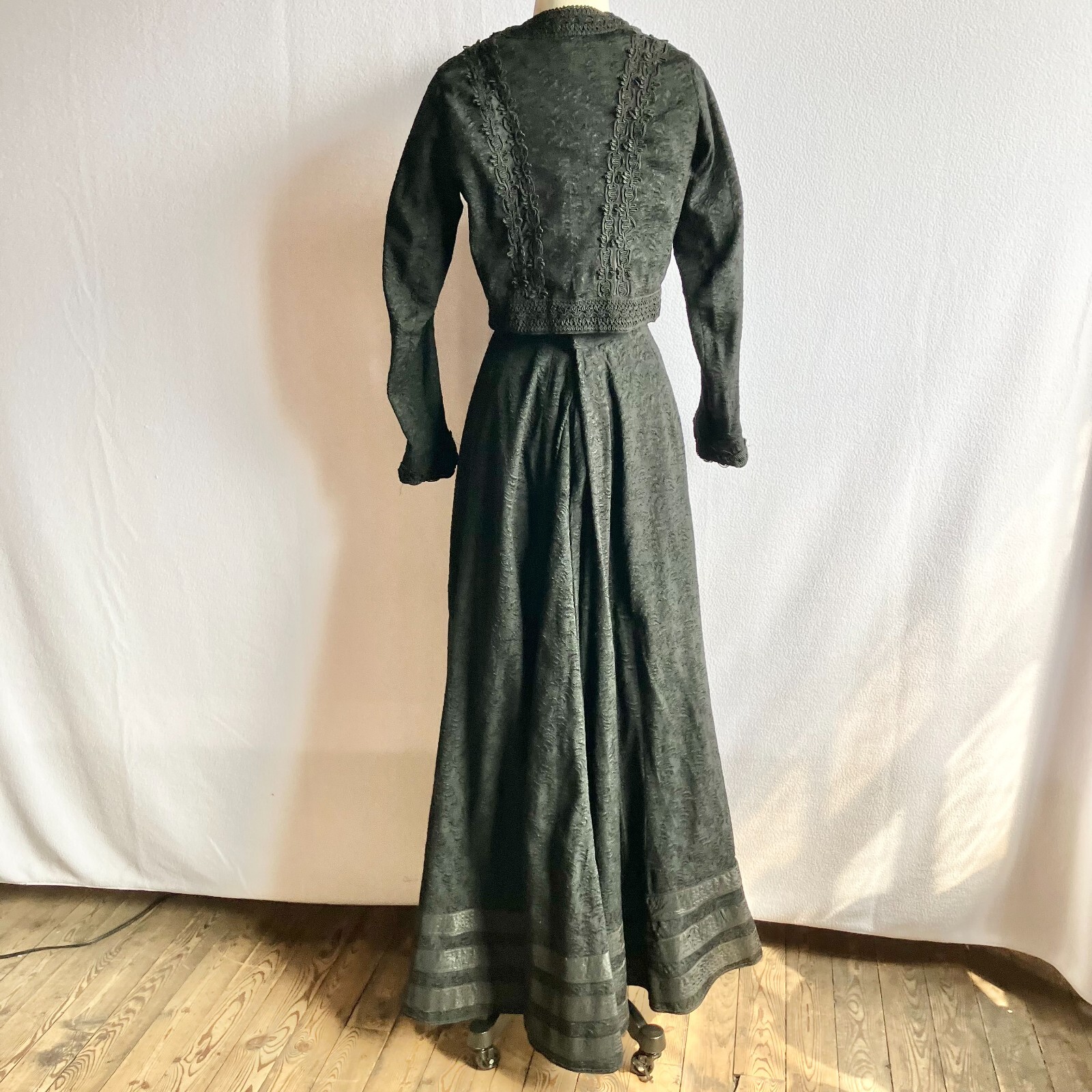 Antique Edwardian Black Wool Walking Suit XS/S