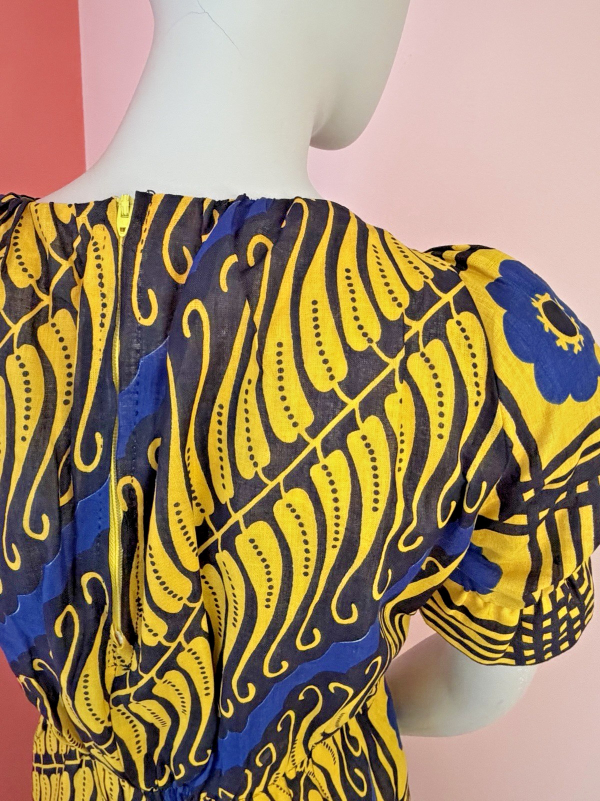 VTG 60s 70s Mod Tunic Top Blue Yellow Floral Graphic Print Flower gogo hippie L