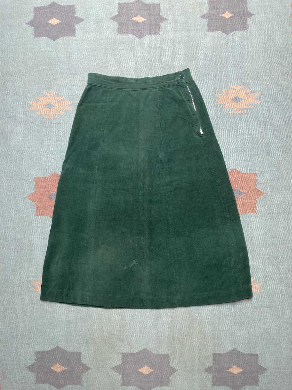 Vintage 50s corduroy skirt side zip daintyroy forest green distressed AS IS 26