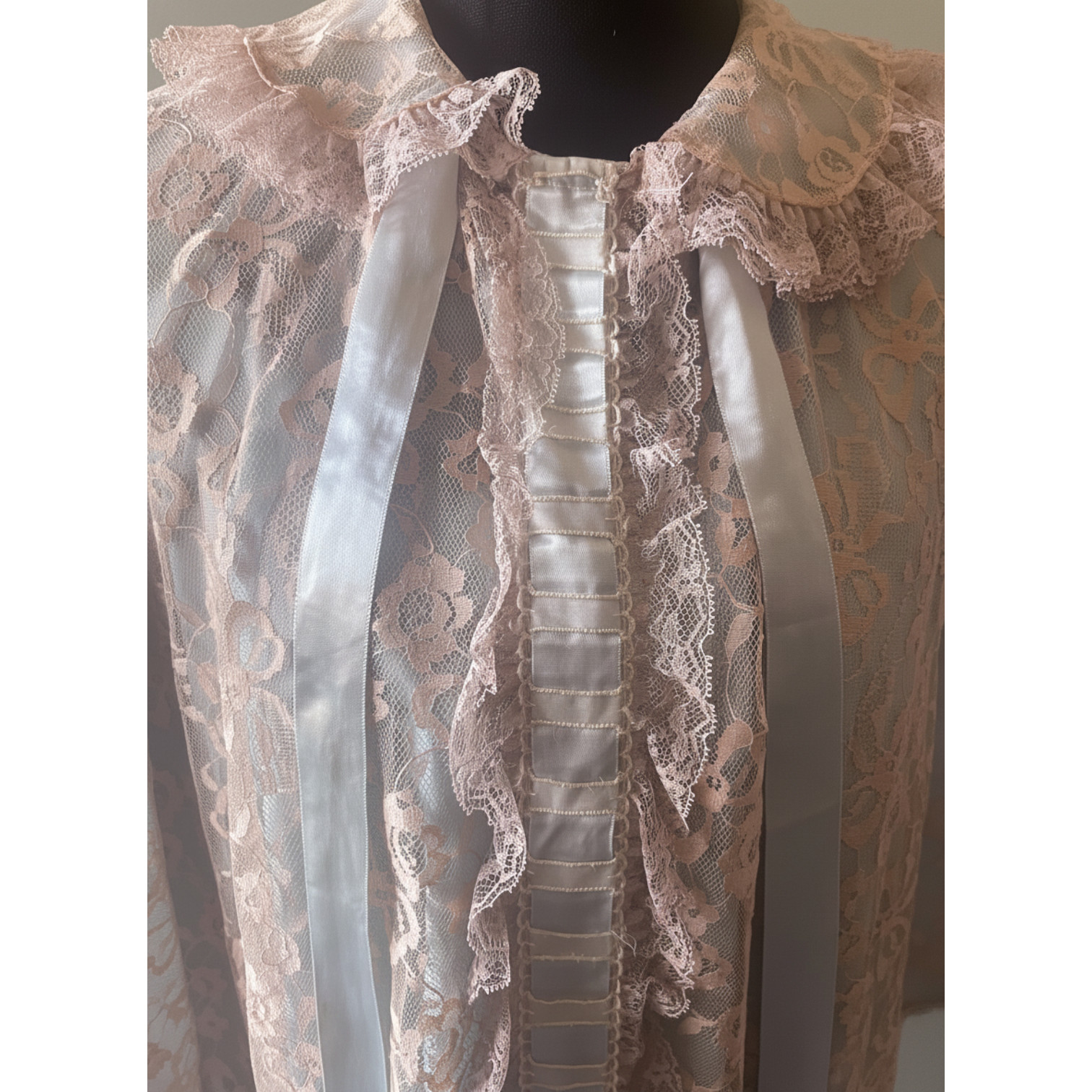 Odette Barsa Pegnoir Set Ecru Blue Lace Victorian Ruffles RARE full set