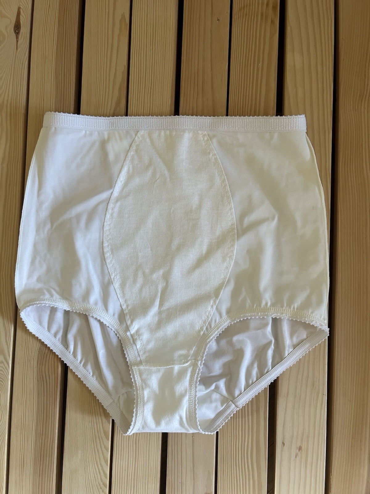 2 units of NOS Basic Unbranded Shapewear Panties sz 40