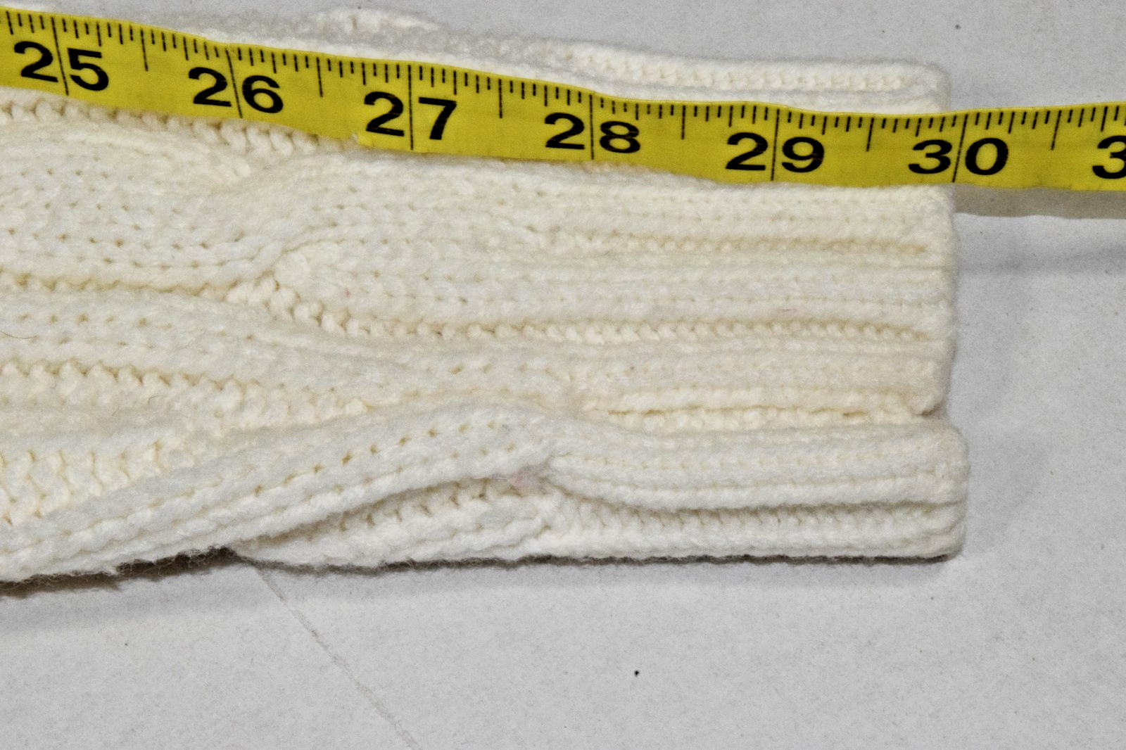 Vintage Cardigan Sweater Changing Scene Size S 80s White Cable Knit Wood Buttons