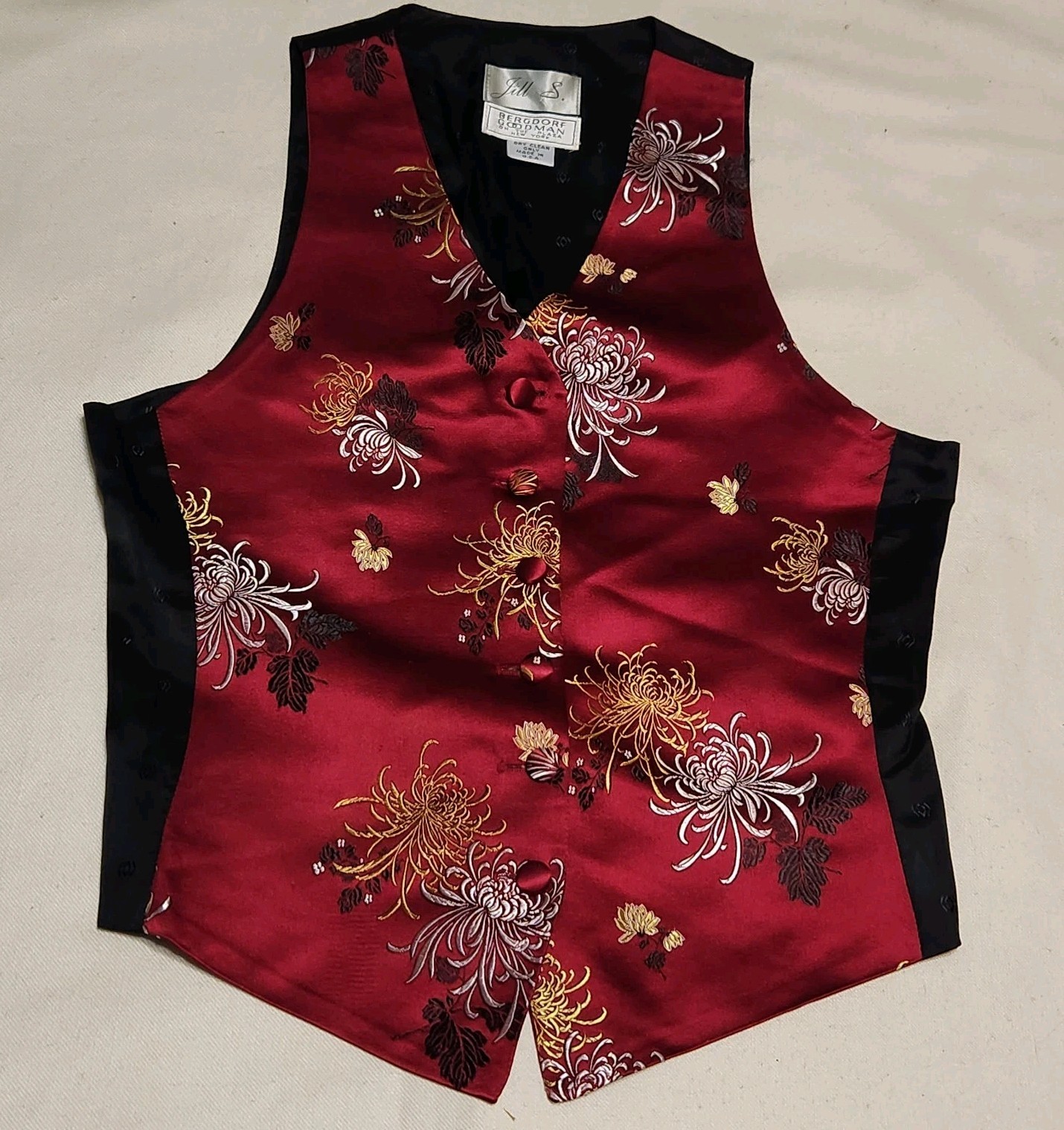 Vintage Silk Bergdorf Goodman Vest 100% red Asian Silk Jill S USA made size S/M