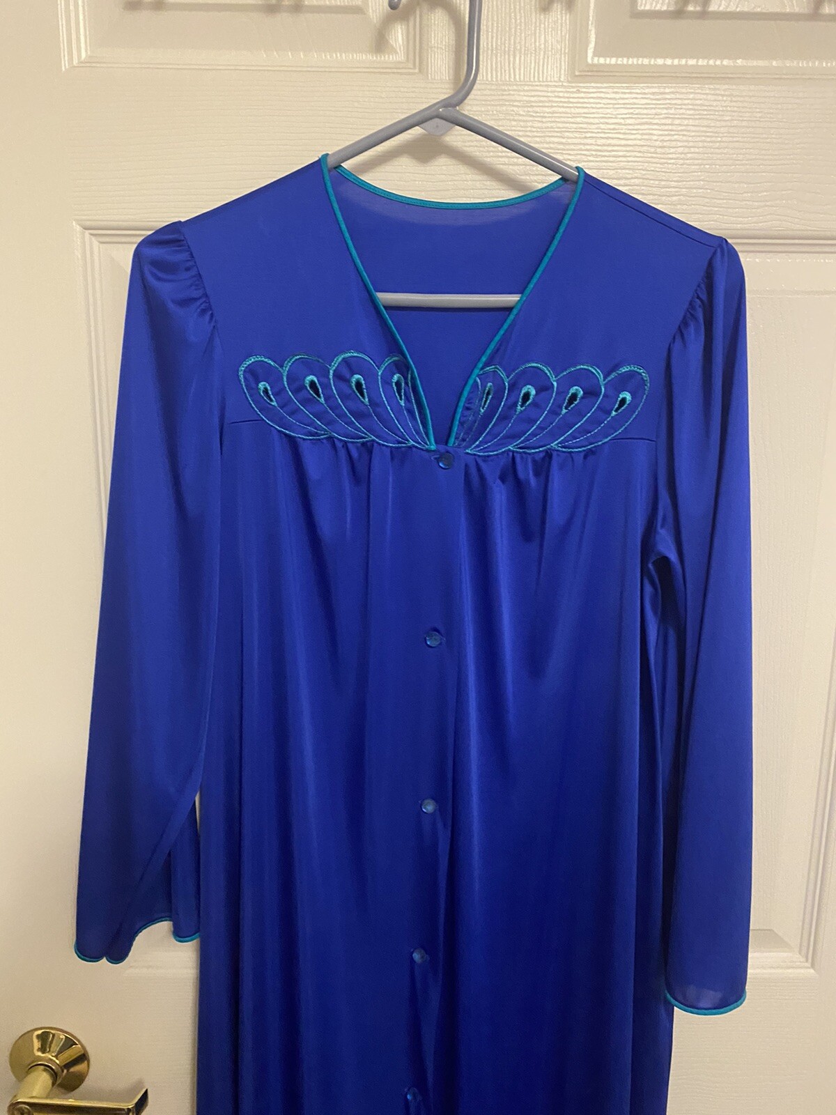 shadowline robe blue button up small e61