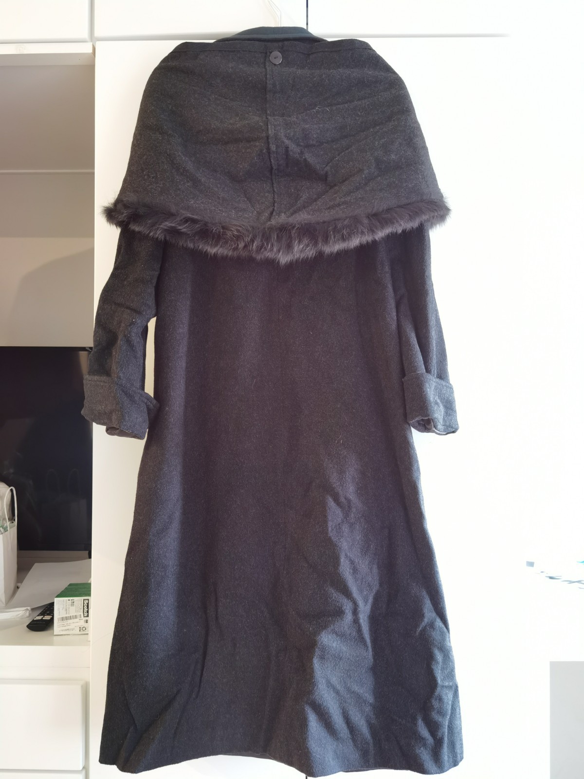【SALE】Vintage 1970s–1980s Designer Wool Winter Coat with Detachable Cape – IT 42
