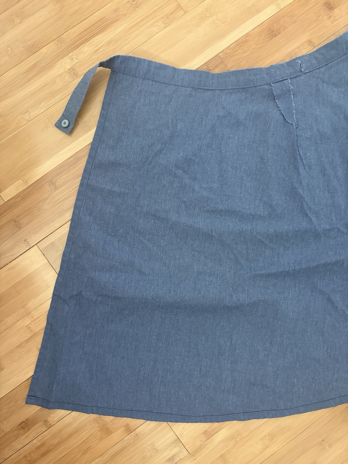 VTG 1950s/60s Handmade Chambray Wrap Skirt with Pockets 34” Waist