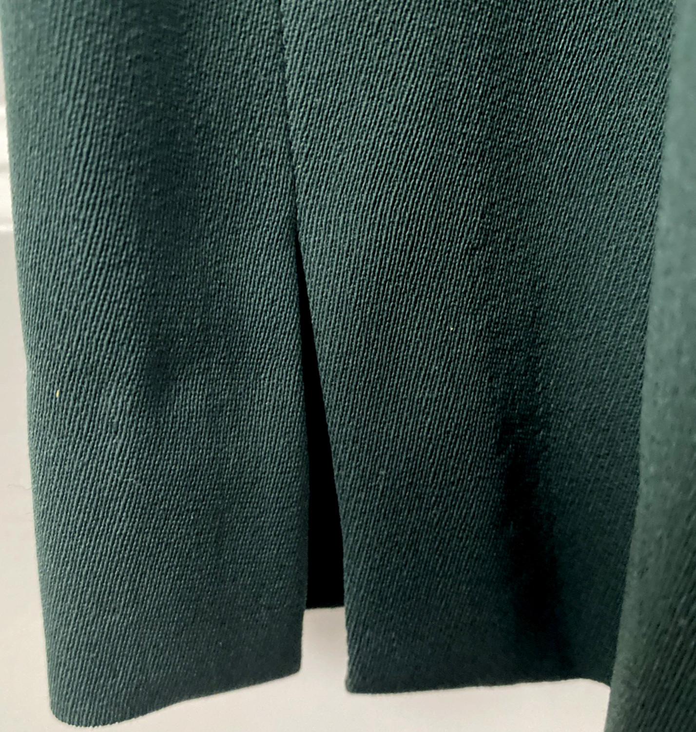 Vtg 40’s FORSTMANN Green Wool Gabardine Nipped 27&Prime; Waist Suit Jacket Skirt RARE