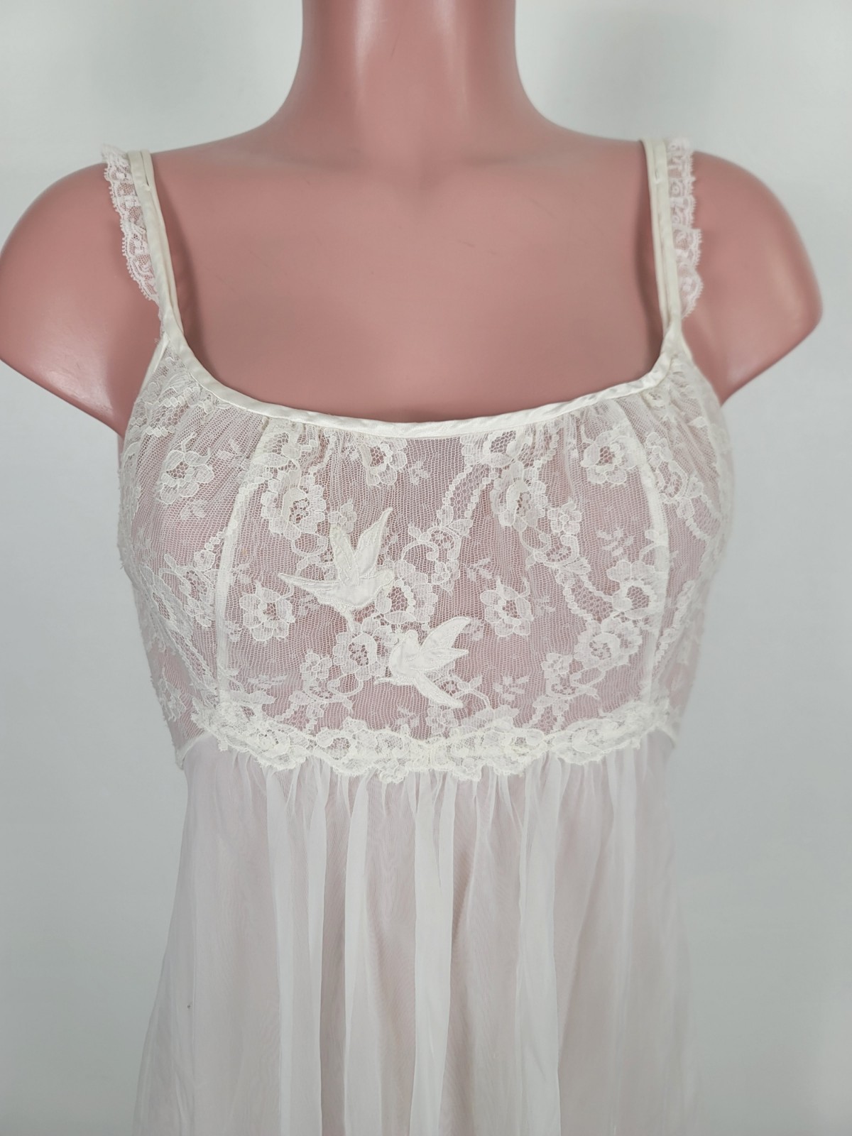 VTG Vanity Fair Sheer Chiffon Negligee Bridal White Baby Doll Sz 32 Nightie Gown