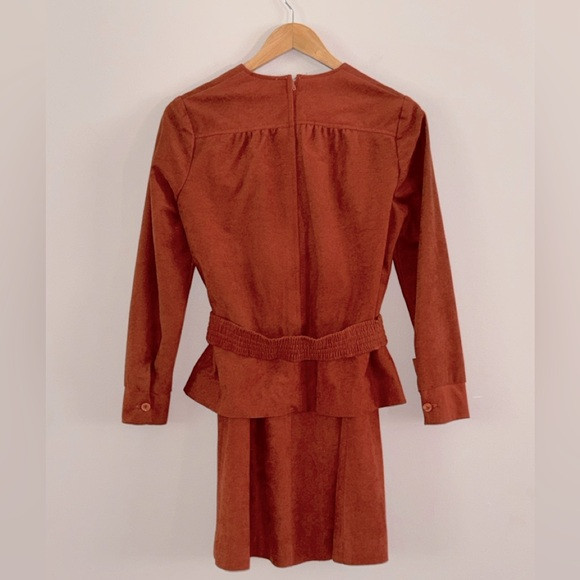 Vintage Rust Orange/Brown Long sleeve peplum Skirt Top belted suit set, sz 8