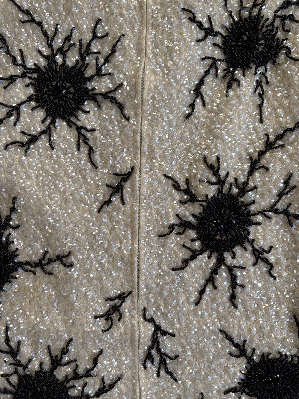 1950s Hand Beaded SequenceTop in Cream and Black. Made in Hong Kong | Large