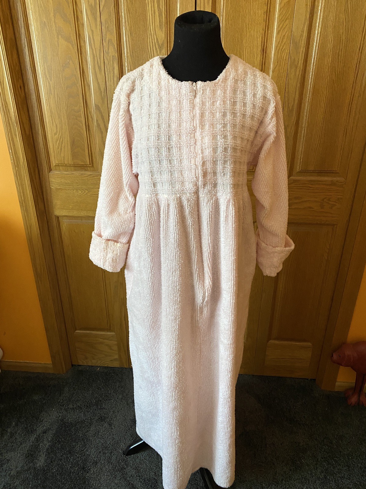 Vintage Chenille Full Length 1/2 Front Zipper Robe with Side Pockets Size Medium