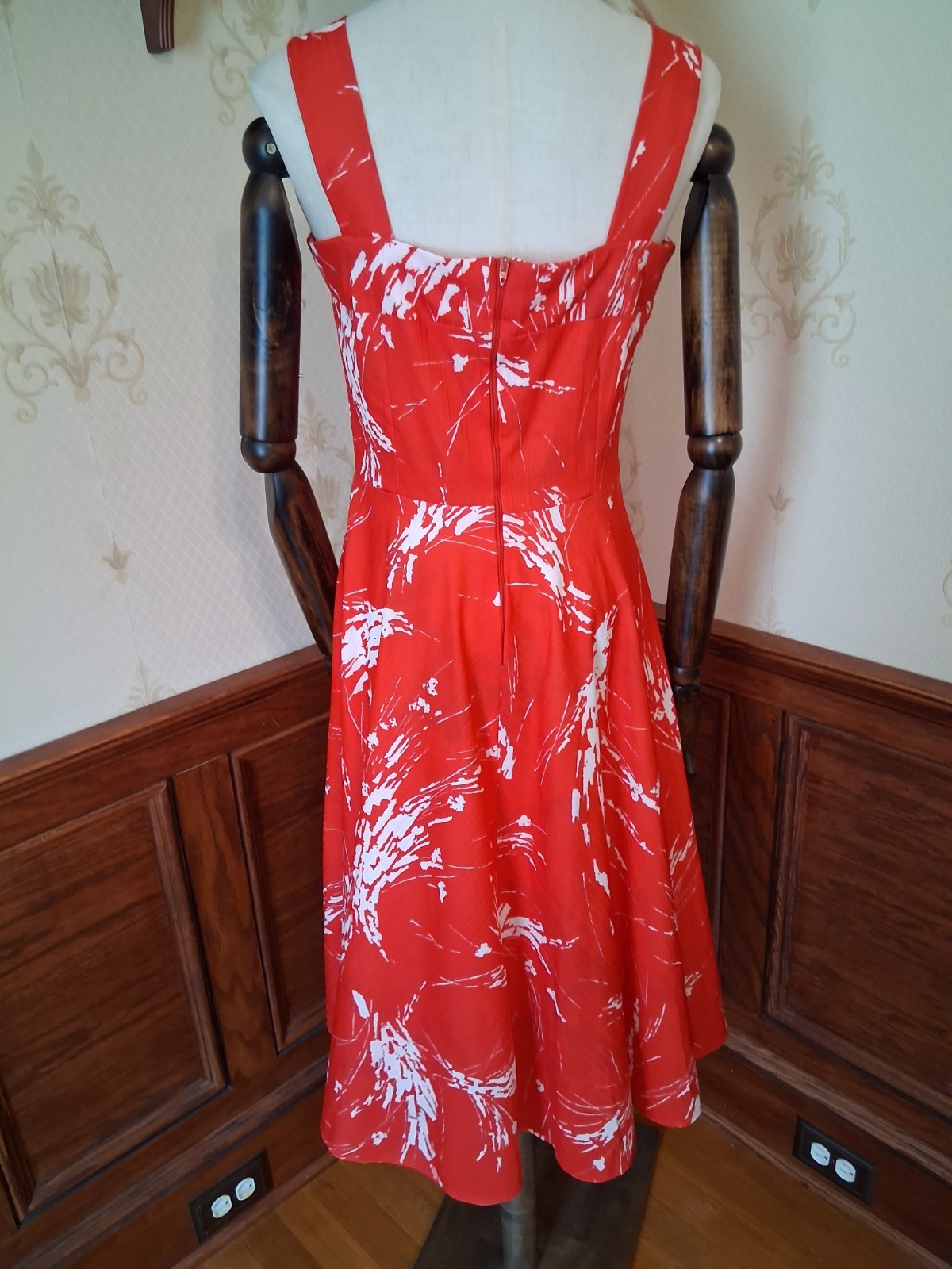 Vintage 1960s/1970s Red Psychedelic Print Boho Mod Hippie Sleeveless Dress