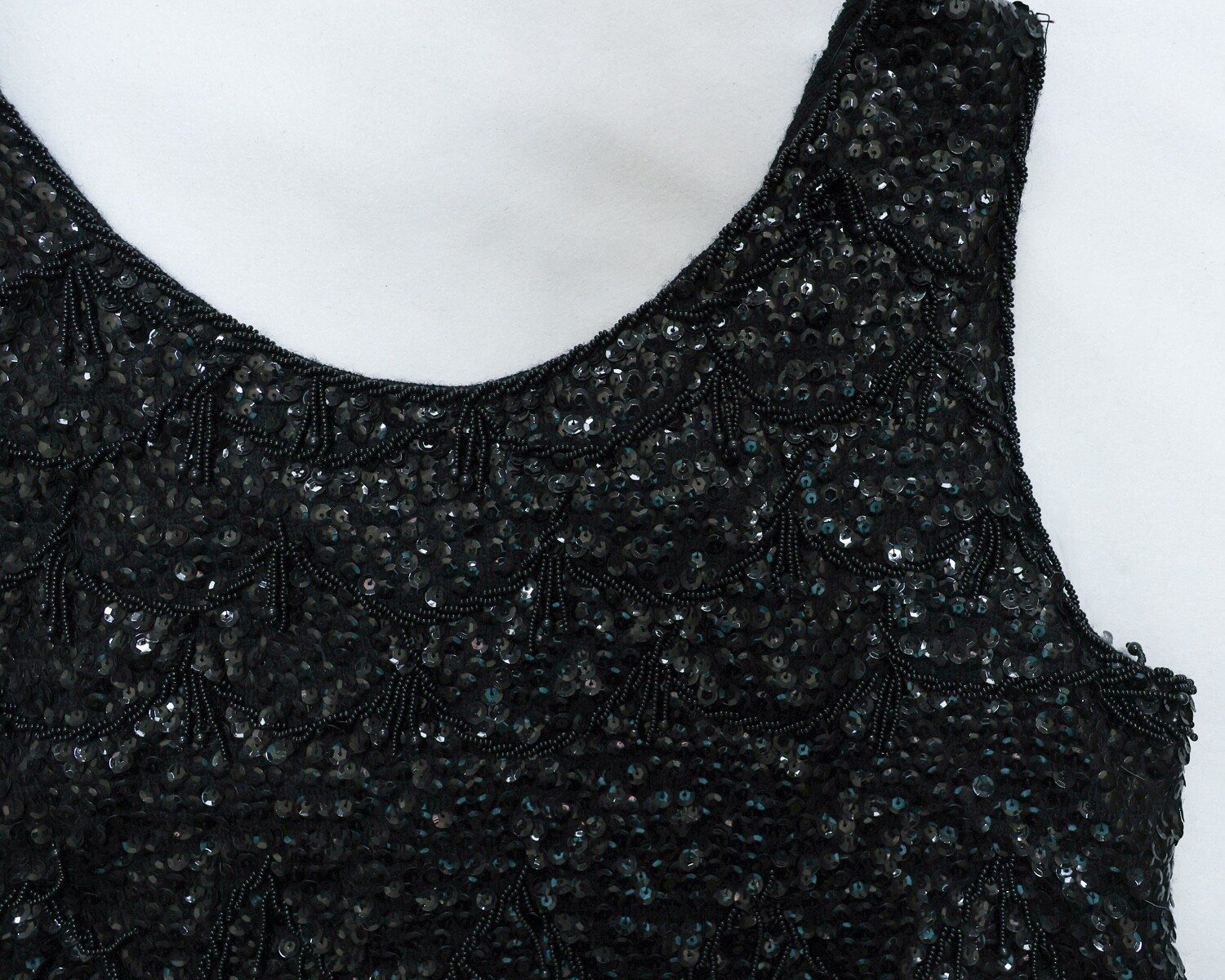 Vntg Black Sequin/Beaded Sleeveless Wool Top [Sz M] Zip Up Colonial Hong Kong