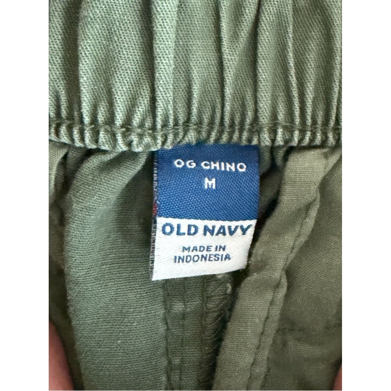 Old Navy OG Chino Shorts – Sz Medium – EUC