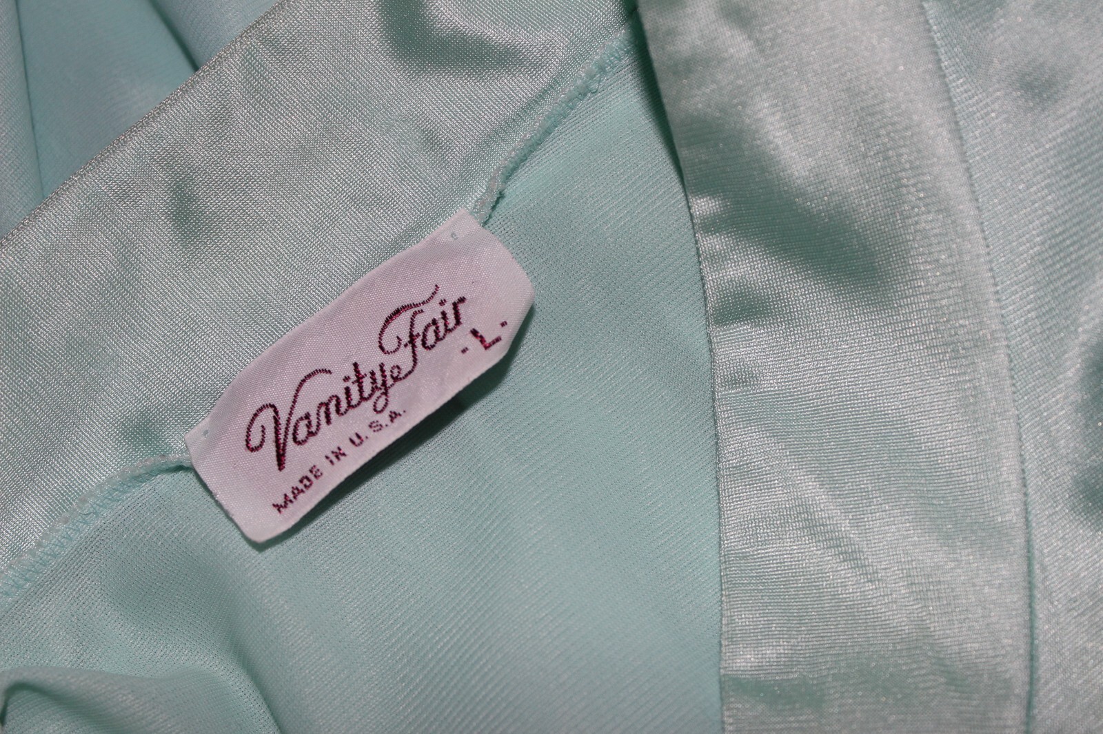 VANITY FAIR Aqua Blue Long Robe Zip VINTAGE Nylon Classic Sz L Satin Trim USA