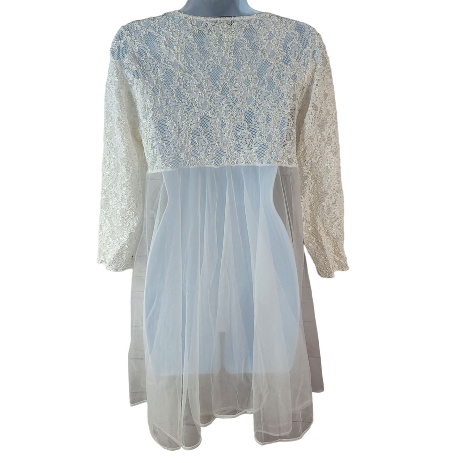 Val Mode Short Sheer Robe White Medium Button Bridal Chiffon Lace Peignoir VTG