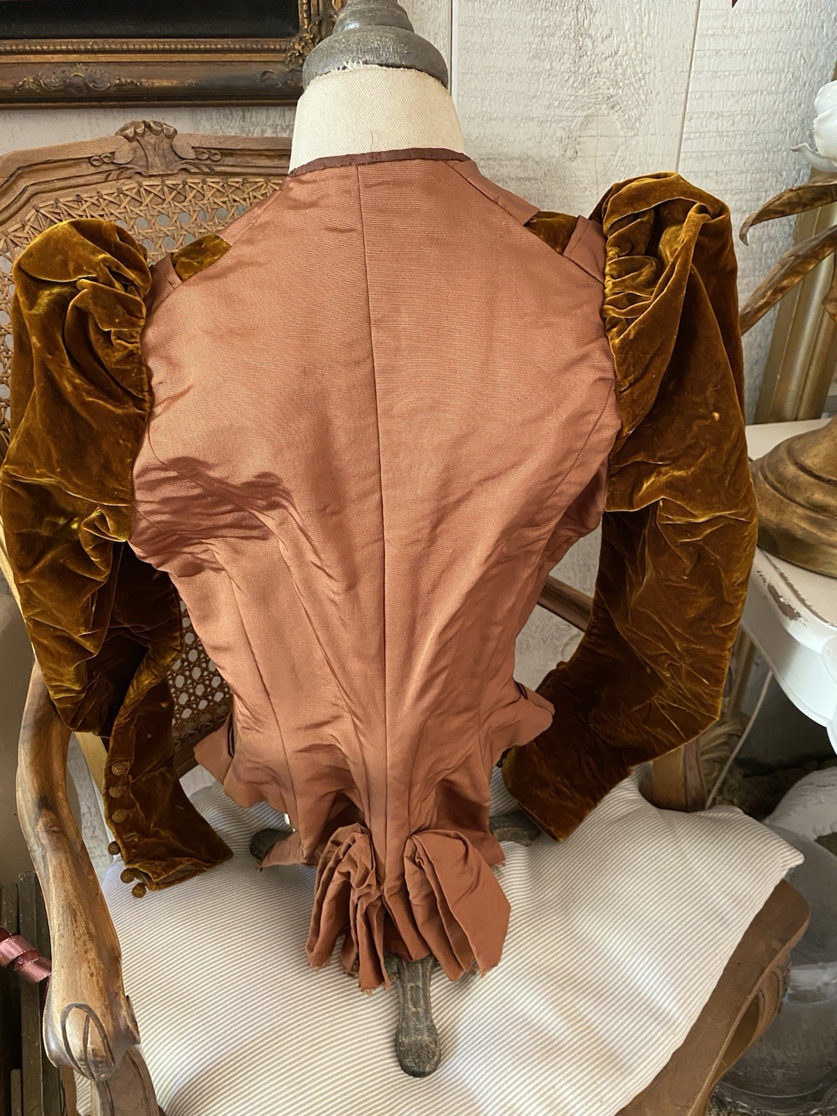 Antique Edwardian Copper / Brown Silk & Velvet Bodice w/Puff Sleeves