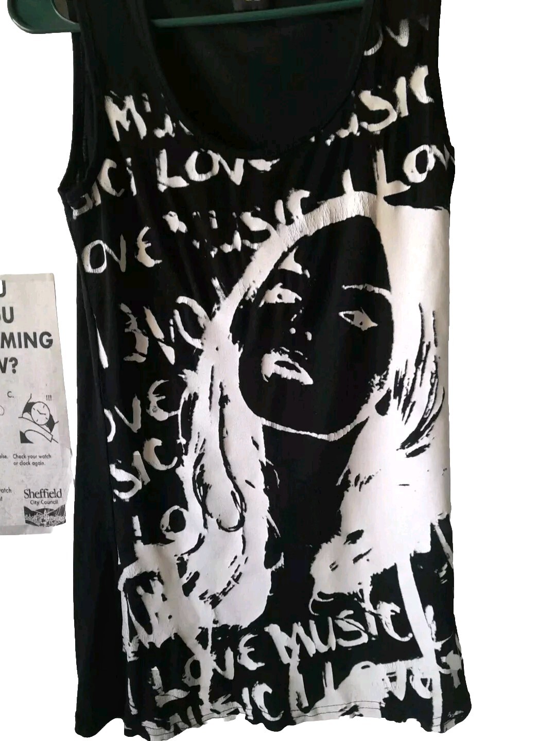 RARE Vtg 90s Y2K Tank Top All Over Print « Love Music » Yes Or No Brand Grunge