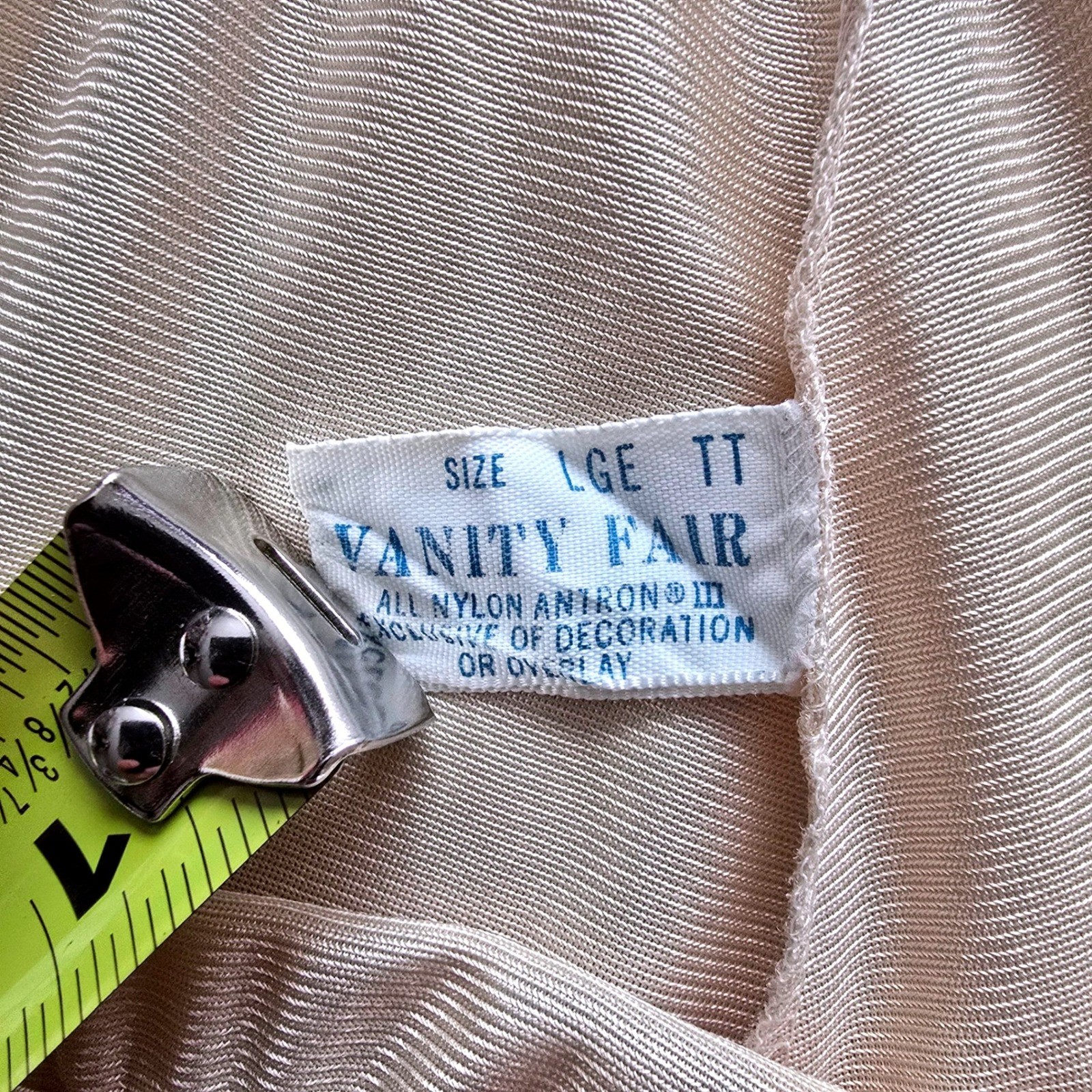 Vintage Vanity Fair Beige Antron III Nylon Lace Trim Half Slip Lingerie Large TT